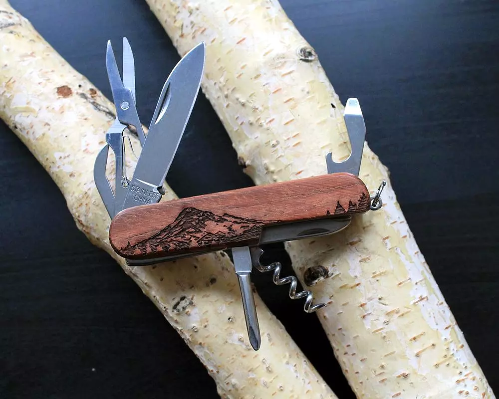 Customizable 7-Tool Pocket Knife with Engraved MT HOOD Design