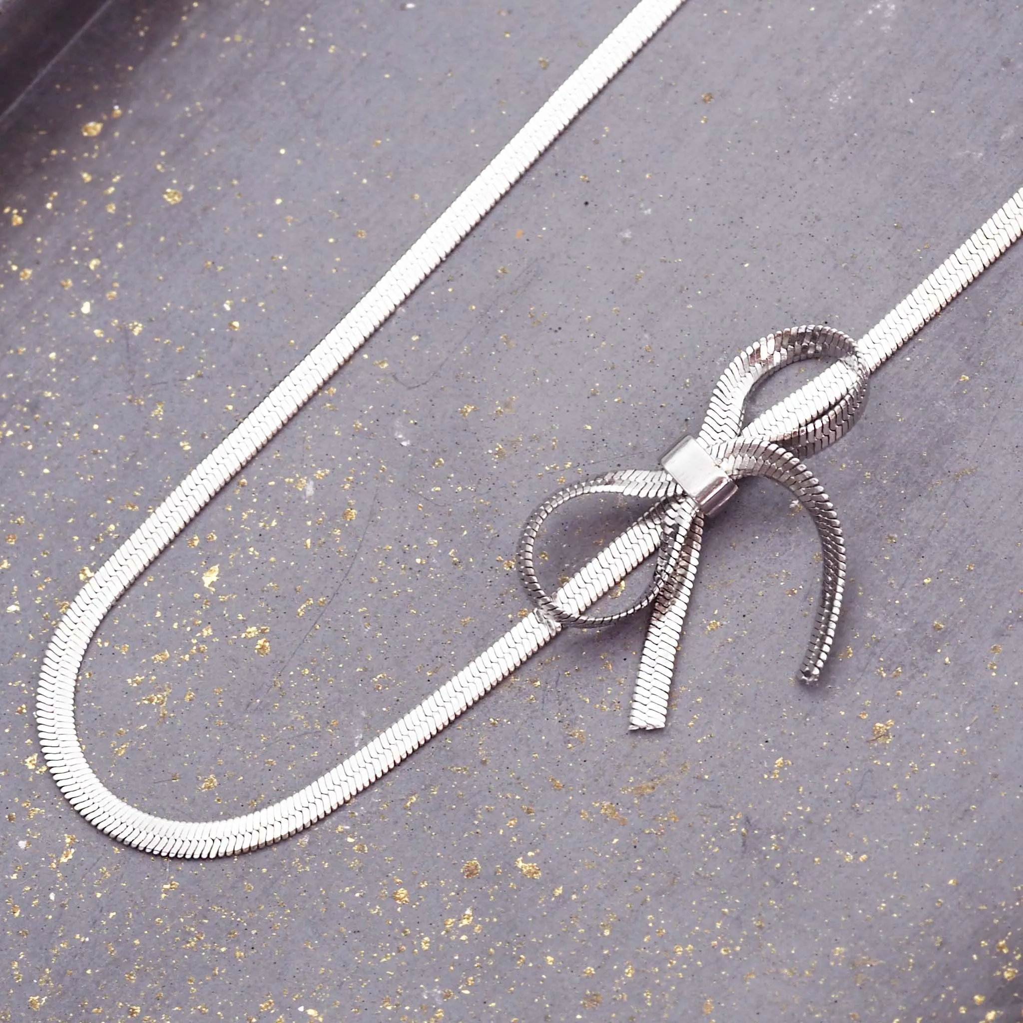 Dainty Bow Choker Necklace